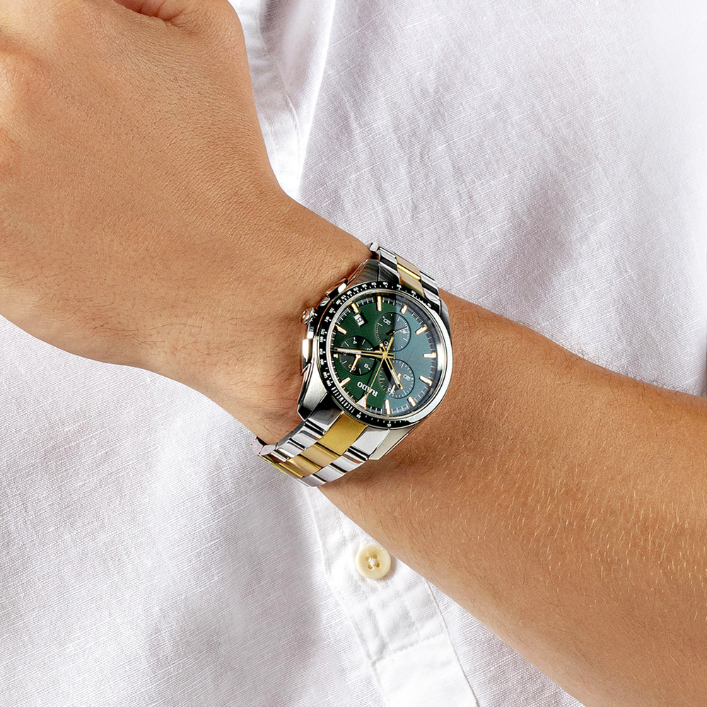 リページ Rado Hyperchrome Chronograph R32259323 in Silver | Stewart Dawsons